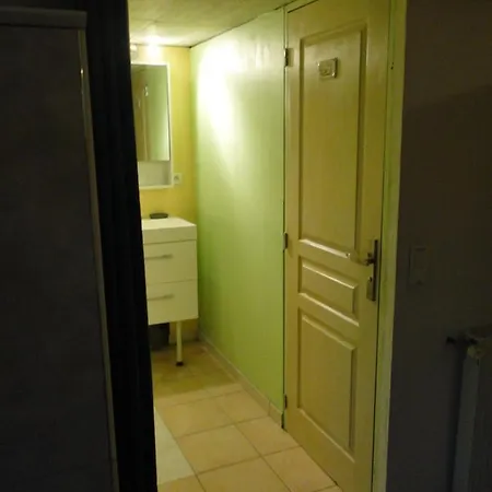 La Maison Provencale منزل للإقامة *